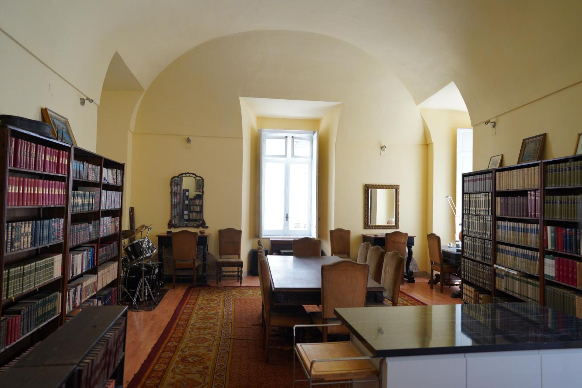Appartement The Saint's Library Loft In Historical Palace *
