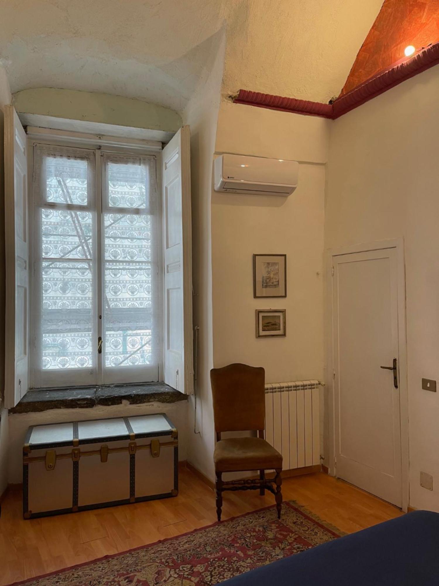 The Saint's Library Loft In Historical Palace